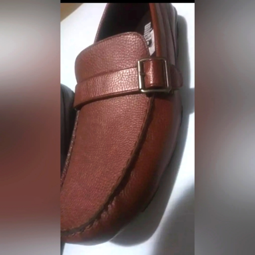 NWOT Men's tan loafer